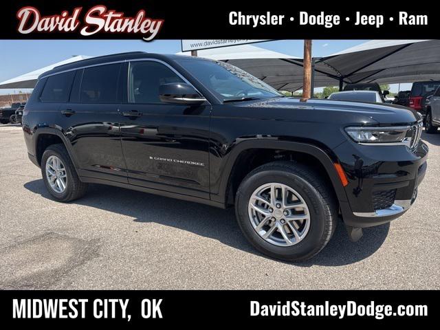 2025 Jeep Grand Cherokee GRAND CHEROKEE L LAREDO 4X4