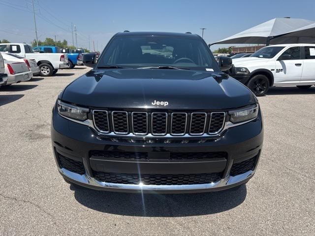 2025 Jeep Grand Cherokee GRAND CHEROKEE L LAREDO 4X4