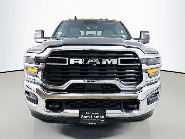 2025 RAM Ram 3500 RAM 3500 TRADESMAN CREW CAB 4X4 8 BOX