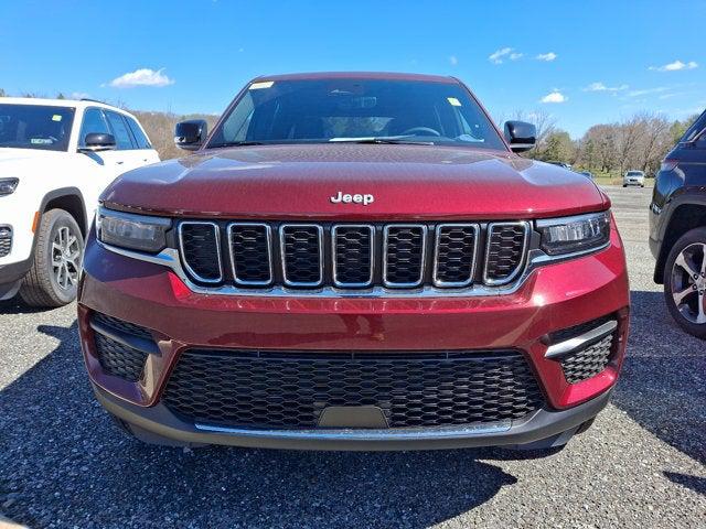 2025 Jeep Grand Cherokee GRAND CHEROKEE LAREDO X 4X4