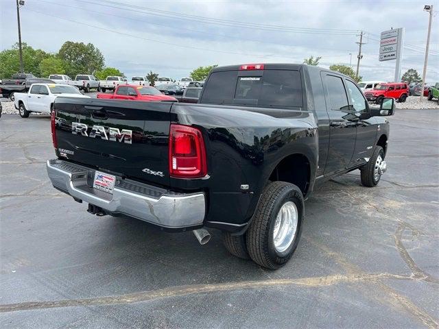 2025 RAM Ram 3500 RAM 3500 LARAMIE MEGA CAB 4X4 64 BOX