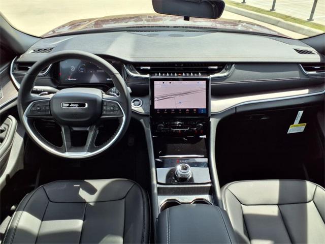 2025 Jeep Grand Cherokee GRAND CHEROKEE L LIMITED 4X2