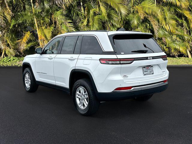 2025 Jeep Grand Cherokee GRAND CHEROKEE LAREDO 4X2