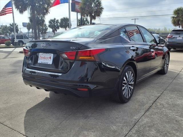 2023 Nissan Altima SV FWD