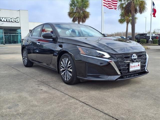 2023 Nissan Altima SV FWD