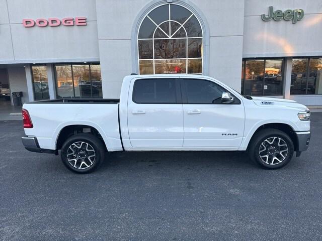 2025 RAM 1500 Laramie Crew Cab 4x4 57 Box