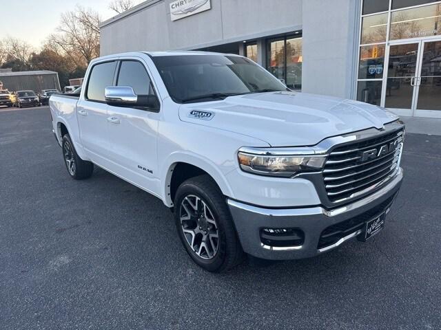2025 RAM 1500 Laramie Crew Cab 4x4 57 Box