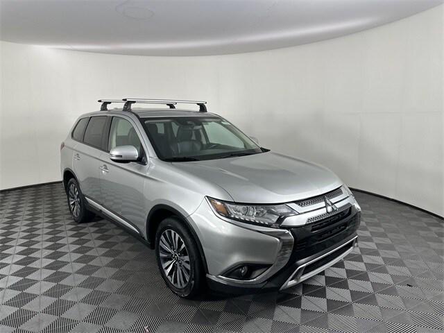 2020 Mitsubishi Outlander SE 2.4 S-AWC 2020 Mitsubishi Outlander SE 2.4 S-AWC