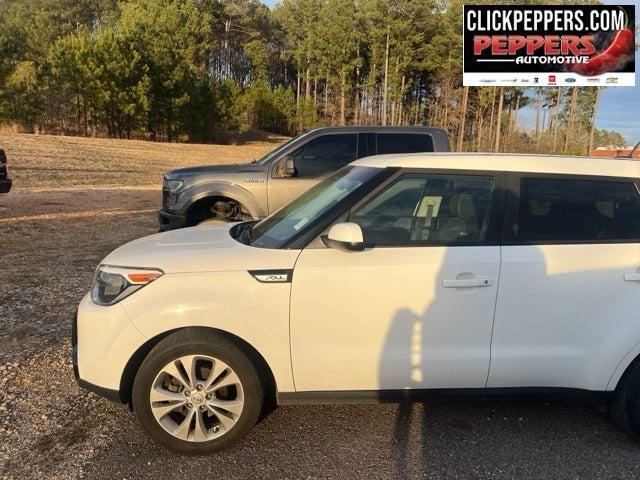 2016 Kia Soul +