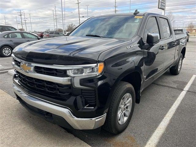 2023 Chevrolet Silverado 1500 4WD Crew Cab Standard Bed LT