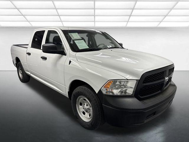 2021 RAM 1500 Classic Tradesman Crew Cab 4x2 64 Box