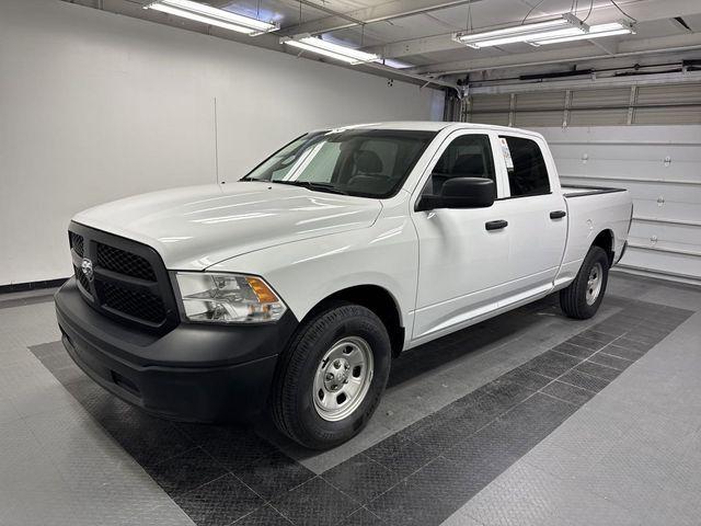 2021 RAM 1500 Classic Tradesman Crew Cab 4x2 64 Box