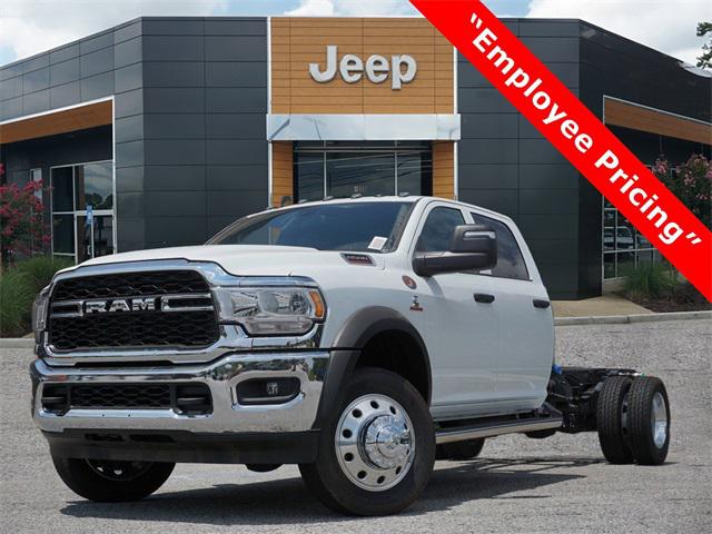 2024 RAM 5500 Chassis Tradesman/SLT/Laramie/Limited