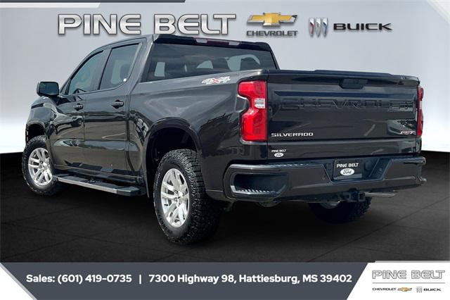 2020 Chevrolet Silverado 1500 4WD Crew Cab Short Bed RST