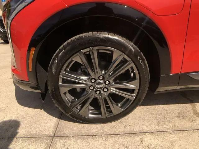 2025 Cadillac iQ Sport