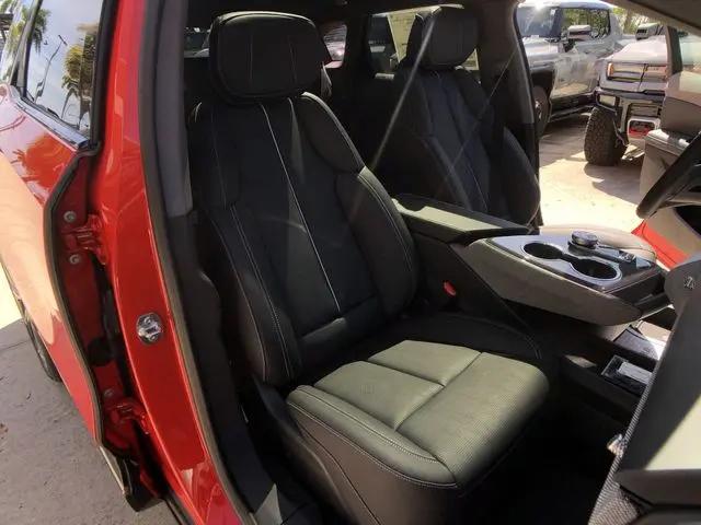 2025 Cadillac iQ Sport