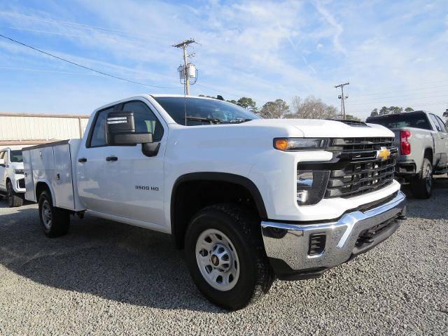 2025 Chevrolet Silverado 3500HD 4WD Double Cab Long Bed Work Truck