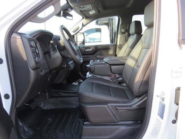 2025 Chevrolet Silverado 3500HD 4WD Double Cab Long Bed Work Truck