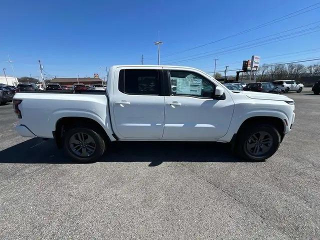 2025 Nissan Frontier Crew Cab SV 4x4