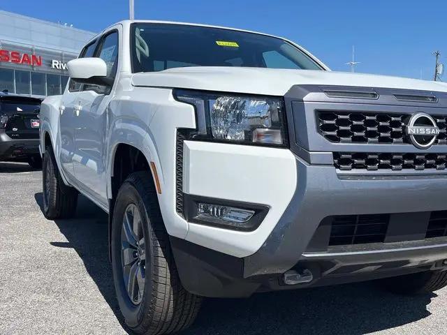 2025 Nissan Frontier Crew Cab SV 4x4