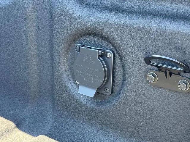2025 Nissan Frontier Crew Cab SV 4x4