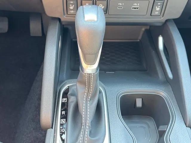2025 Nissan Frontier Crew Cab SV 4x4