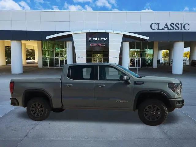 2025 GMC Sierra 1500 4WD Crew Cab Short Box AT4X