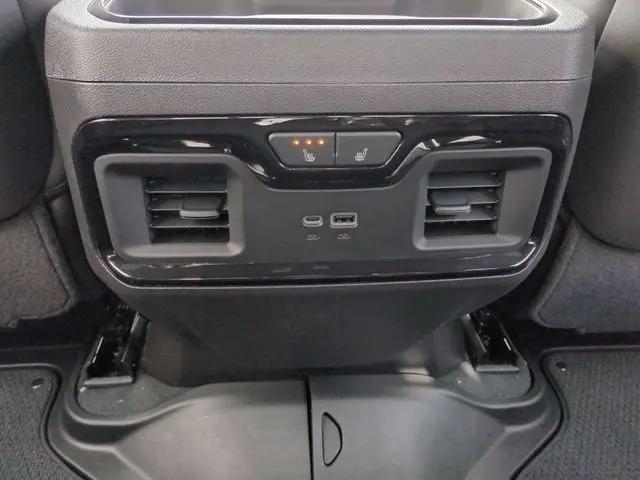 2025 GMC Sierra 1500 4WD Crew Cab Short Box AT4X