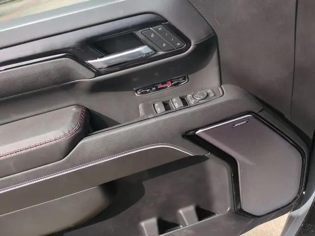 2025 GMC Sierra 1500 4WD Crew Cab Short Box AT4X