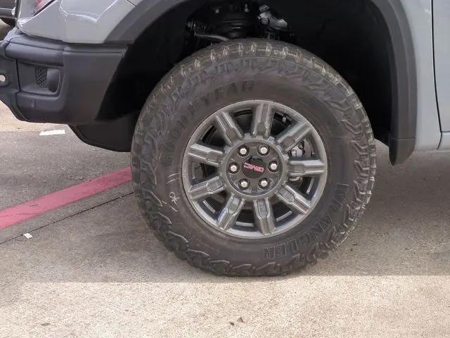 2025 GMC Sierra 1500 4WD Crew Cab Short Box AT4X
