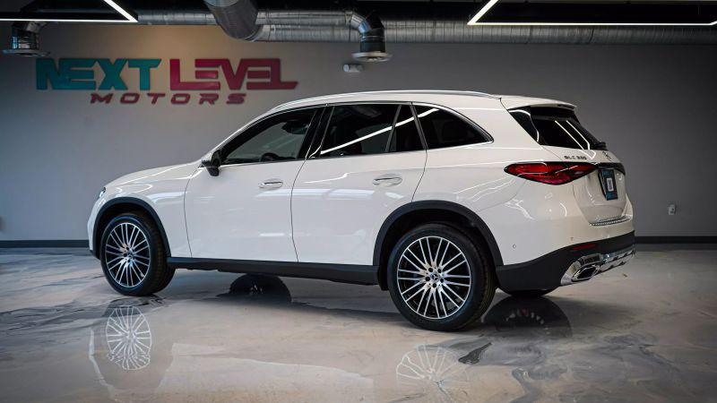 2024 Mercedes-Benz GLC 4MATIC SUV