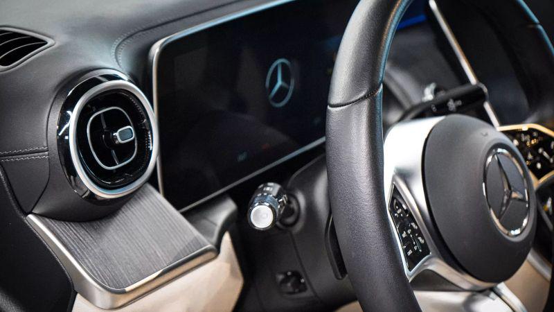 2024 Mercedes-Benz GLC 4MATIC SUV