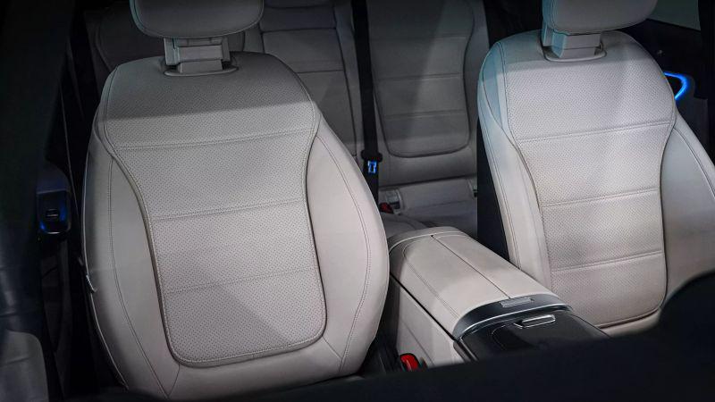 2024 Mercedes-Benz GLC 4MATIC SUV