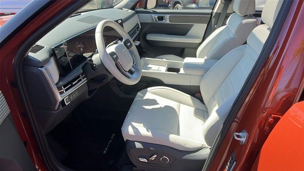 2025 Hyundai Santa Fe Limited - Photo 12
