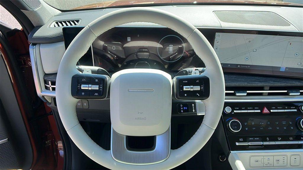 2025 Hyundai Santa Fe Limited - Photo 18