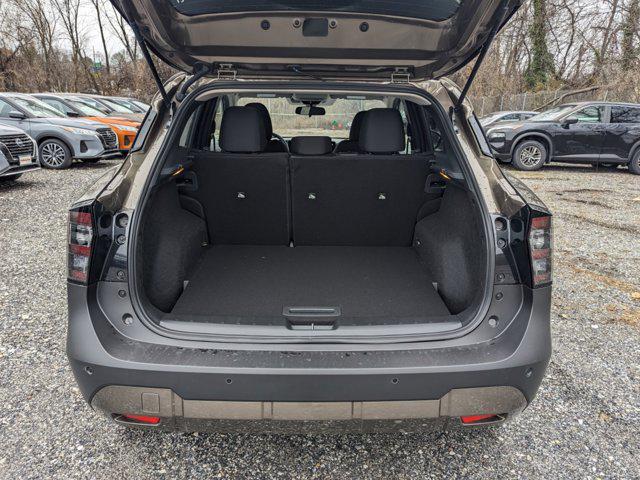2025 Nissan Kicks SV FWD