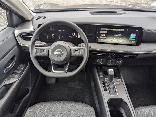2025 Nissan Kicks SV FWD