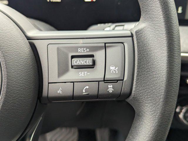 2025 Nissan Kicks SV FWD