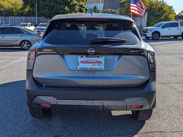 2025 Nissan Kicks SV FWD