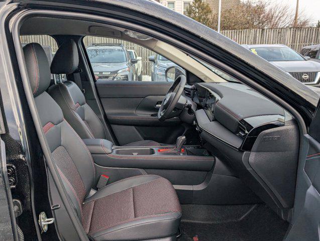 2025 Nissan Kicks SR Intelligent AWD