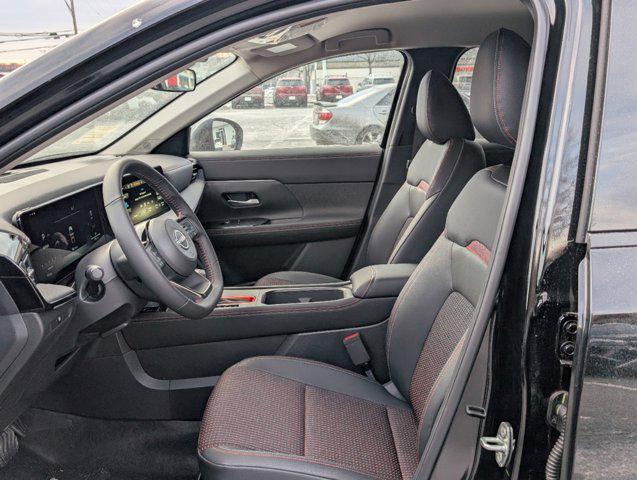2025 Nissan Kicks SR Intelligent AWD