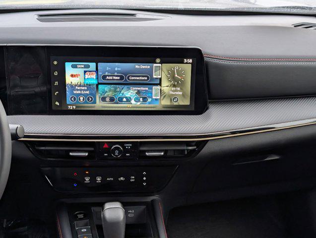 2025 Nissan Kicks SR Intelligent AWD