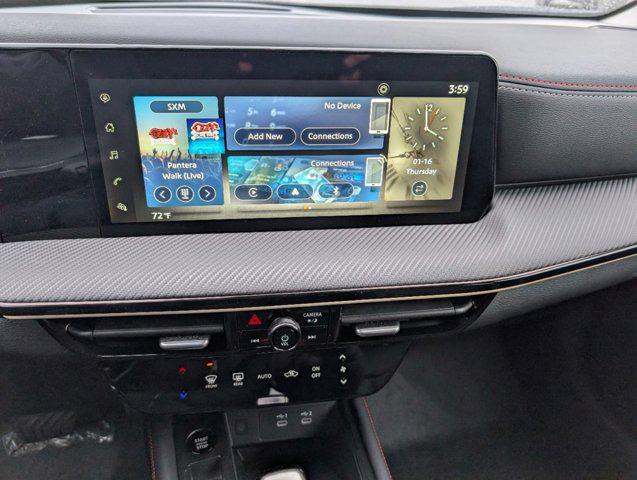 2025 Nissan Kicks SR Intelligent AWD