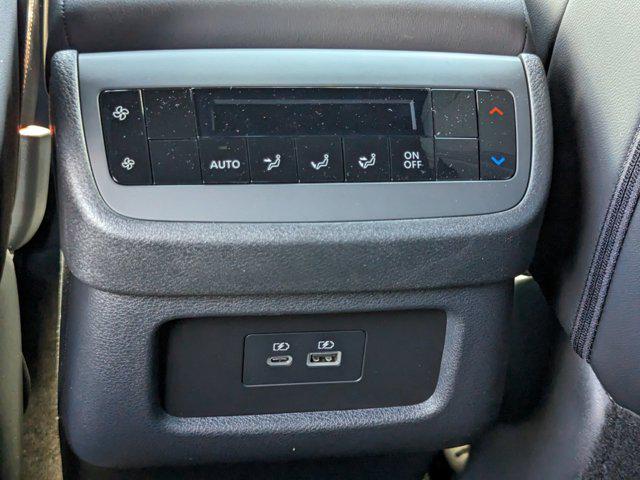 2024 Nissan Pathfinder Rock Creek 4WD