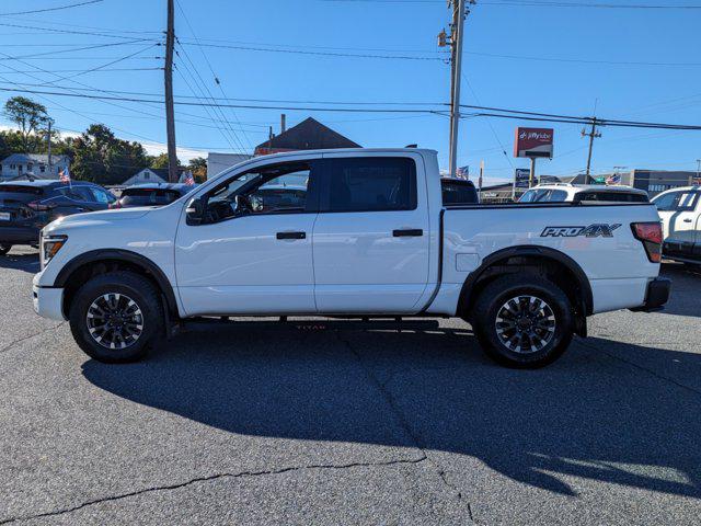 2024 Nissan Titan Crew Cab PRO-4X 4x4