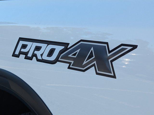 2024 Nissan Titan Crew Cab PRO-4X 4x4