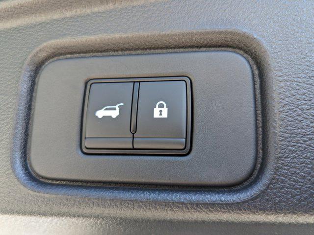 2024 Nissan Pathfinder Platinum 4WD