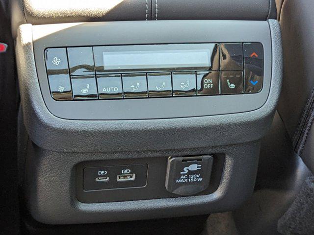 2024 Nissan Pathfinder Platinum 4WD