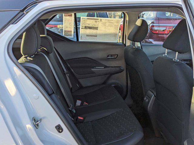 2024 Nissan Kicks SV Xtronic CVT