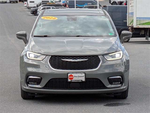 2022 Chrysler Pacifica Hybrid Touring L